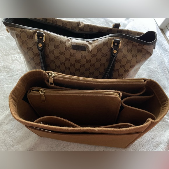 Gucci Crystal Tote - Picture 3 of 15